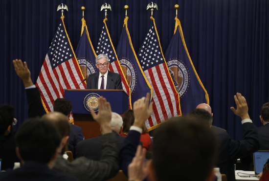 美联储按兵不动 点阵图维持今年降息一次的预测中值不变